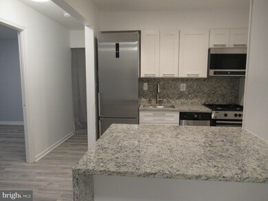 5906 Cove Landing Rd unit 301, Burke, VA 22015 - photo 2