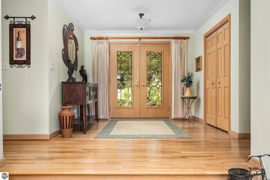 Welcome guests in this open entryway!