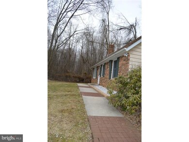 115 E Endfield Rd, Feasterville Trevose, PA 19053 - photo 3