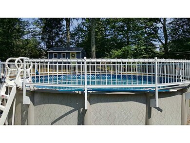 Swimming Pool/Hot Tub/Sauna.