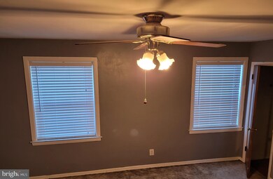 12044 Waldemire Dr, Philadelphia, PA 19154 - photo 6