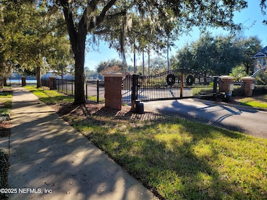 1491 Fieldview Dr, Jacksonville, FL 32225 - photo 2