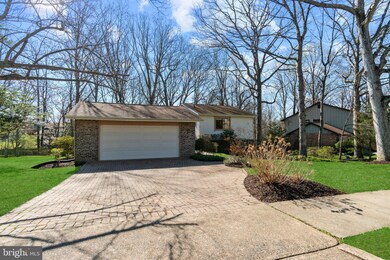 5401 Southport Ln, Fairfax, VA 22032 - photo 5