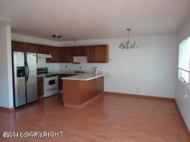 Kitchen/Dining Area