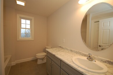 114 Brookview Dr, Hooksett, NH 03106 - photo 5