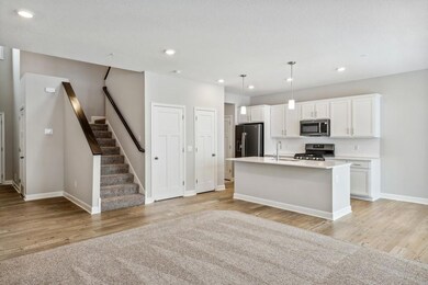 9266 4th St N, Lake Elmo, MN 55042 - photo 7