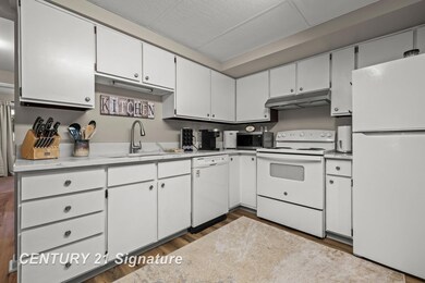 5975 W Michigan Ave, Saginaw, MI 48638 - photo 6