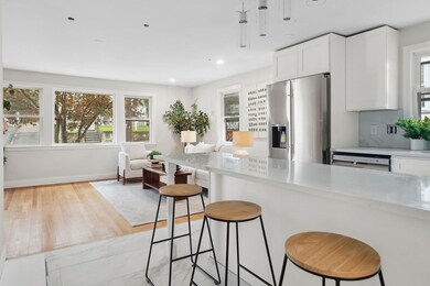 9-13 Sutherland Rd unit 2, Arlington, MA 02476 - photo 3