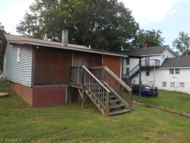 855 Lawsonville Ave, Reidsville, NC 27320 - photo 3