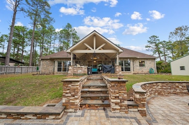 416 Broadmoor Dr, Brookeland, TX 75931 - photo 3