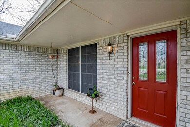 4511 Cimmaron Trail, Granbury, TX 76049 - photo 3