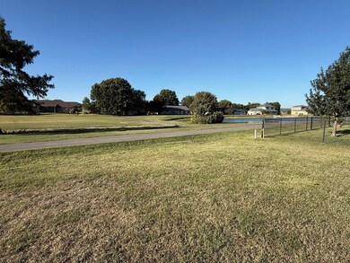 134 Pinehurst St, Meadowlakes, TX 78654 - photo 4