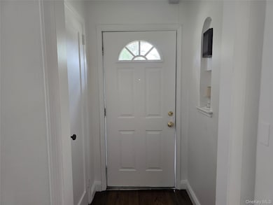 Entry Foyer