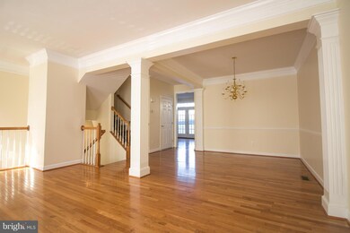 16493 Steerage Cir, Woodbridge, VA 22191 - photo 4