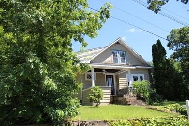 12 Wellman St, Auburn, MA 01501 - photo 2