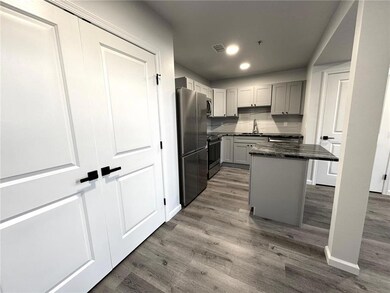 810 Monocacy St unit 207, Bethlehem, PA 18018 - photo 5