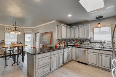 1139 Bent Oaks Dr, Denton, TX 76210 - photo 7