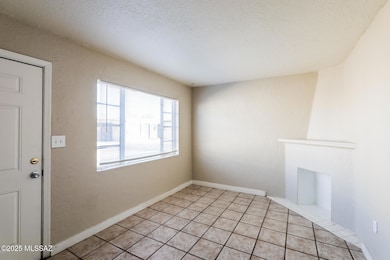 302 W Flores St unit 11, Tucson, AZ 85705 - photo 3