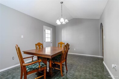 1009 E Bagwell St, Pharr, TX 78577 - photo 4