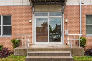 1609_Long_St_004