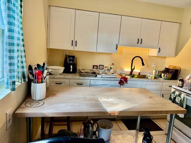 1484 SW 47th Terrace, Fort Lauderdale, FL 33317 - photo 3