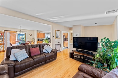 78 Nonquit St, West Haven, CT 06516 - photo 7