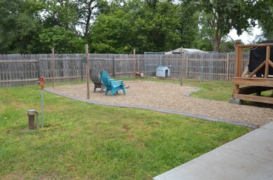 308 7th St, Taylor, NE 68879 - photo 6