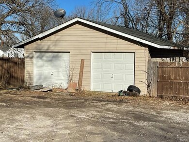 garage