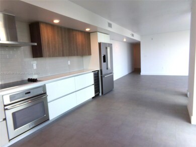 1025 92nd St unit 804, Bay Harbor Islands, FL 33154 - photo 4