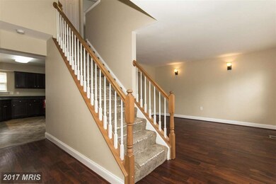1049 Harbor Ct, Sykesville, MD 21784 - photo 3