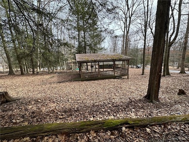 240 Harmony Dr, Flinton, PA 16640 - photo 4