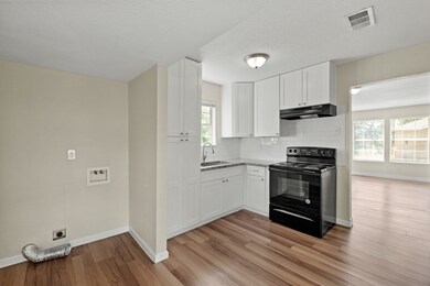 8244 Hartford St, Houston, TX 77017 - photo 4