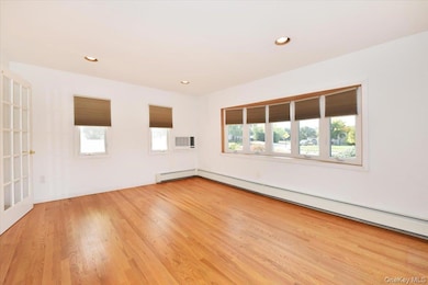 243 Seaford Ave, Massapequa, NY 11758 - photo 6