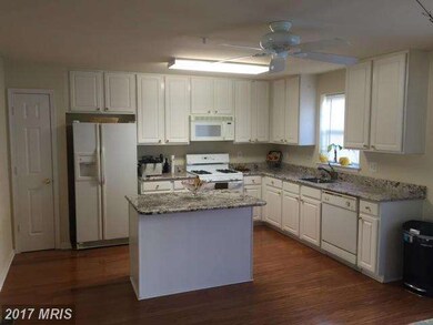 4617 Sherwood Mills Rd, Owings Mills, MD 21117 - photo 3