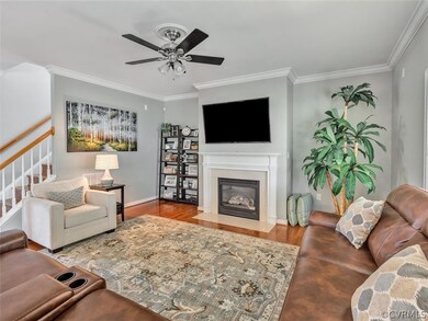 Ample Room For Movie Night & Fireplace Evenings.
