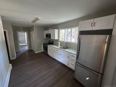 10 Fleming St, Waterbury, CT 06710 - photo 2