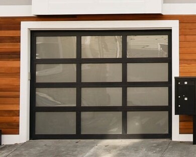 113 Falcon St unit 113-3, Boston, MA 02128 - photo 2