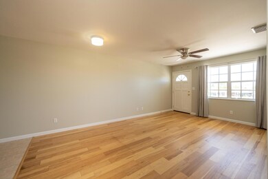 3201FlaglerAve-603-4090 (9 of 18)