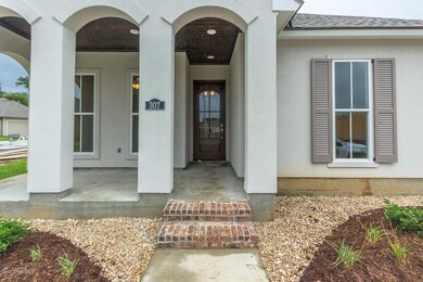 307 Pascalet Place-0221