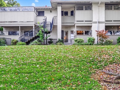 425 Kenbrook Cir, San Jose, CA 95111 - photo 4