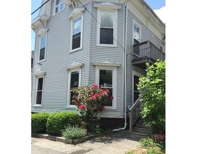 7 Clinton St, Haverhill, MA 01830 - photo 2