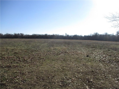 5484 SW 40th St, Columbus, KS 66725 - photo 6