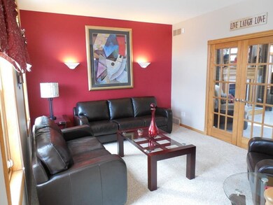 1260 Kerry Dr, Sun Prairie, WI 53590 - photo 3