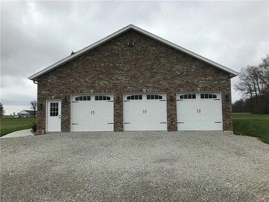 8312 E County Road 300 S, Greensburg, IN 47240 - photo 4