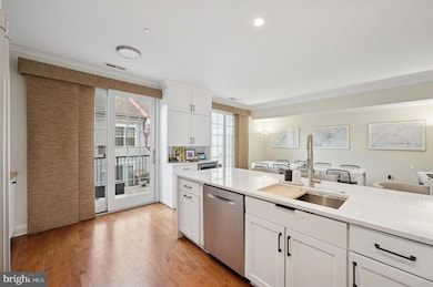 610 Captains Way, Philadelphia, PA 19146 - photo 7