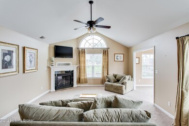 10700 Glenmary Springs Dr, Louisville, KY 40291 - photo 4