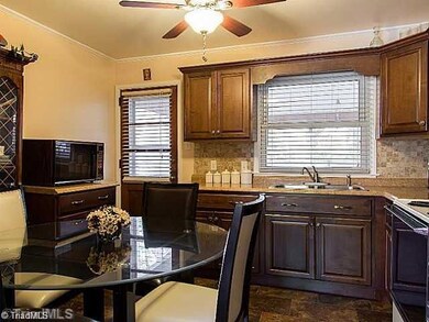 1104 Wise Ave, High Point, NC 27260 - photo 3