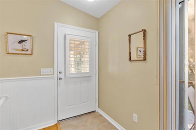 2670 Suffolk St, The Villages, FL 32162 - photo 7