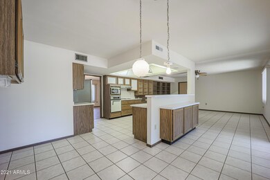 Family Room/Kitchen