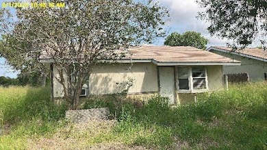 354 S 9th St, Aransas Pass, TX 78336 - photo 2